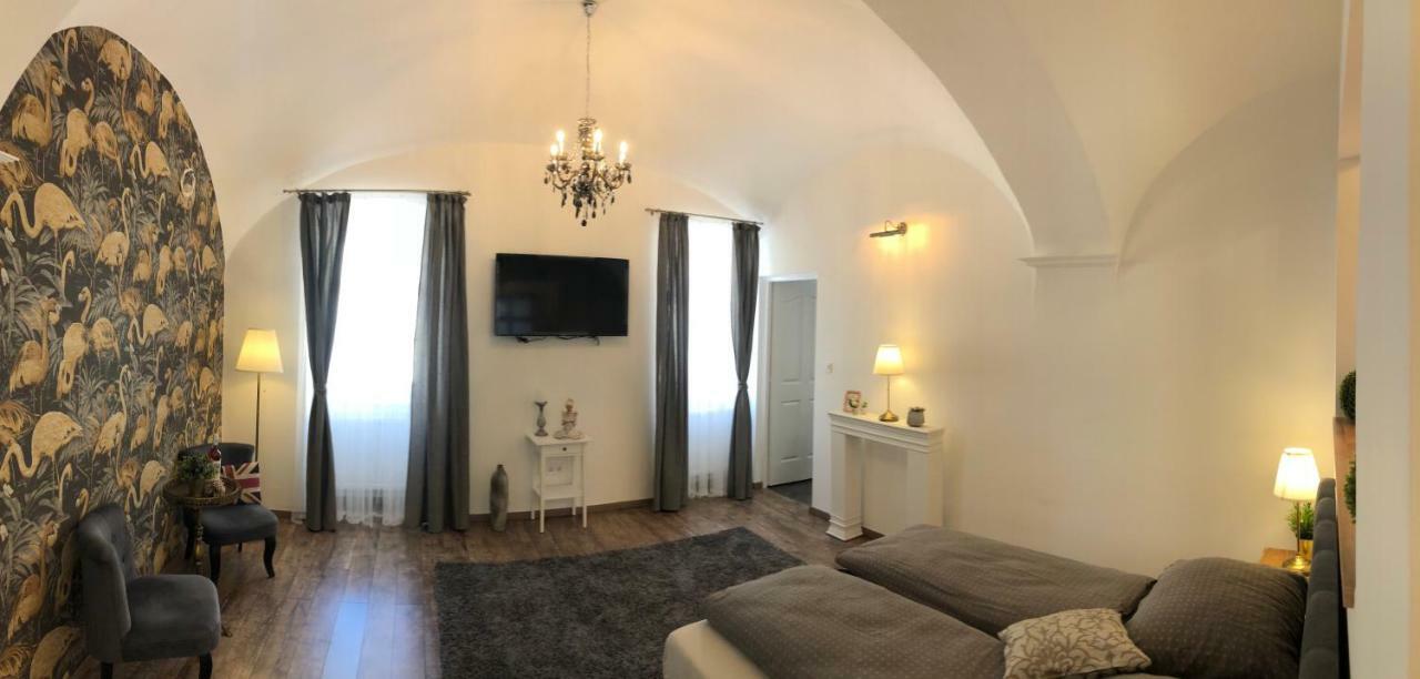 Frank Apartman Deluxe Βίλα Έγκερ Εξωτερικό φωτογραφία